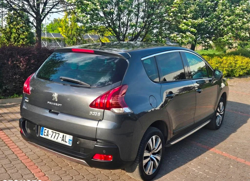 Peugeot 3008 cena 32900 przebieg: 118340, rok produkcji 2016 z Sochaczew małe 379